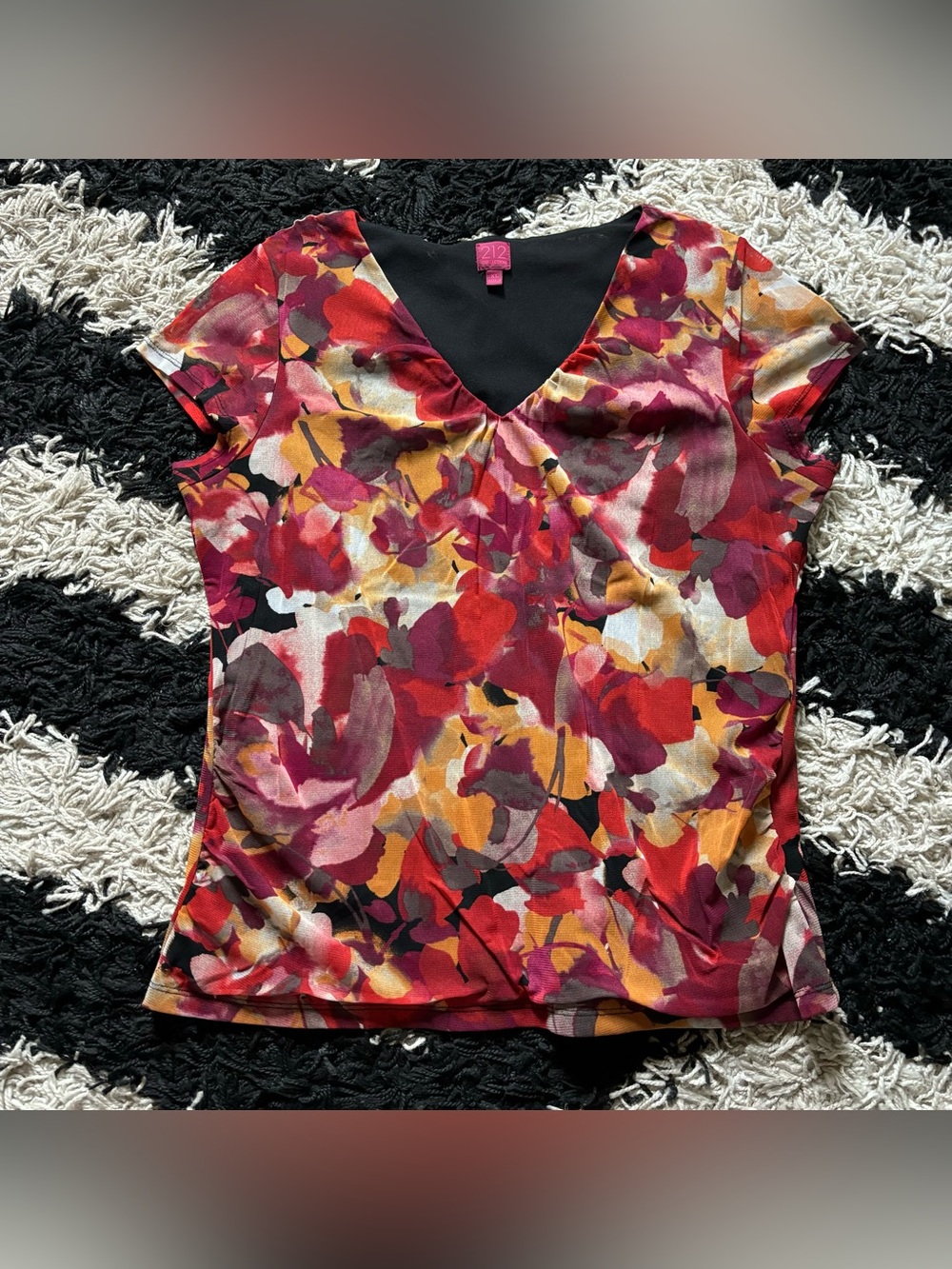212 Collection Multicolor Floral Short Cap Sleeve V-Neck Blouse